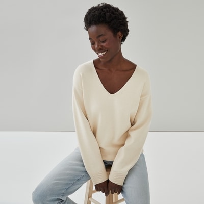 Chandail à col en V - Écru