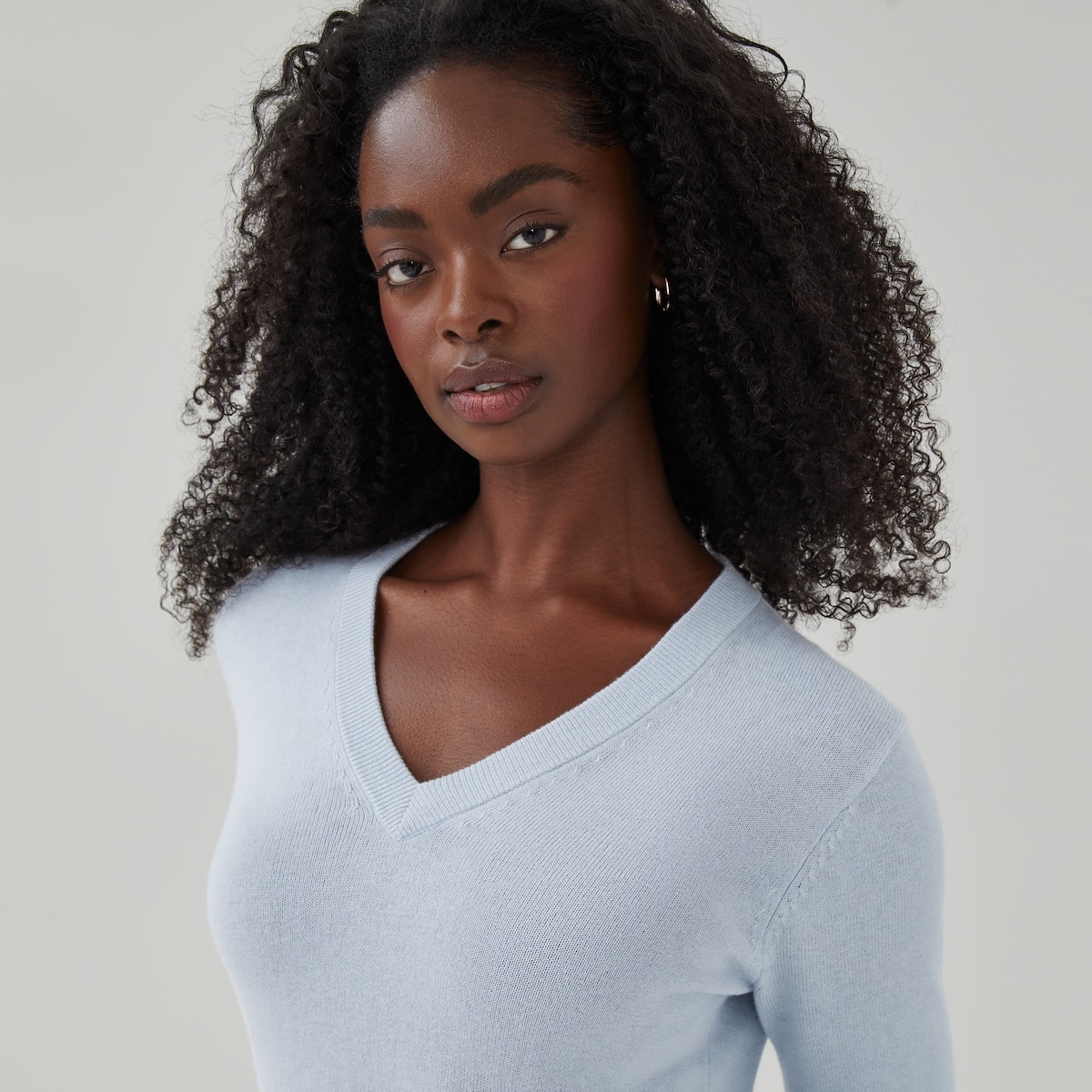Cotton Cashmere V-Neck Sweater - Pale Blue