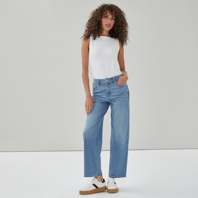 Medium Wash Wide Leg Jean - Medium Wash