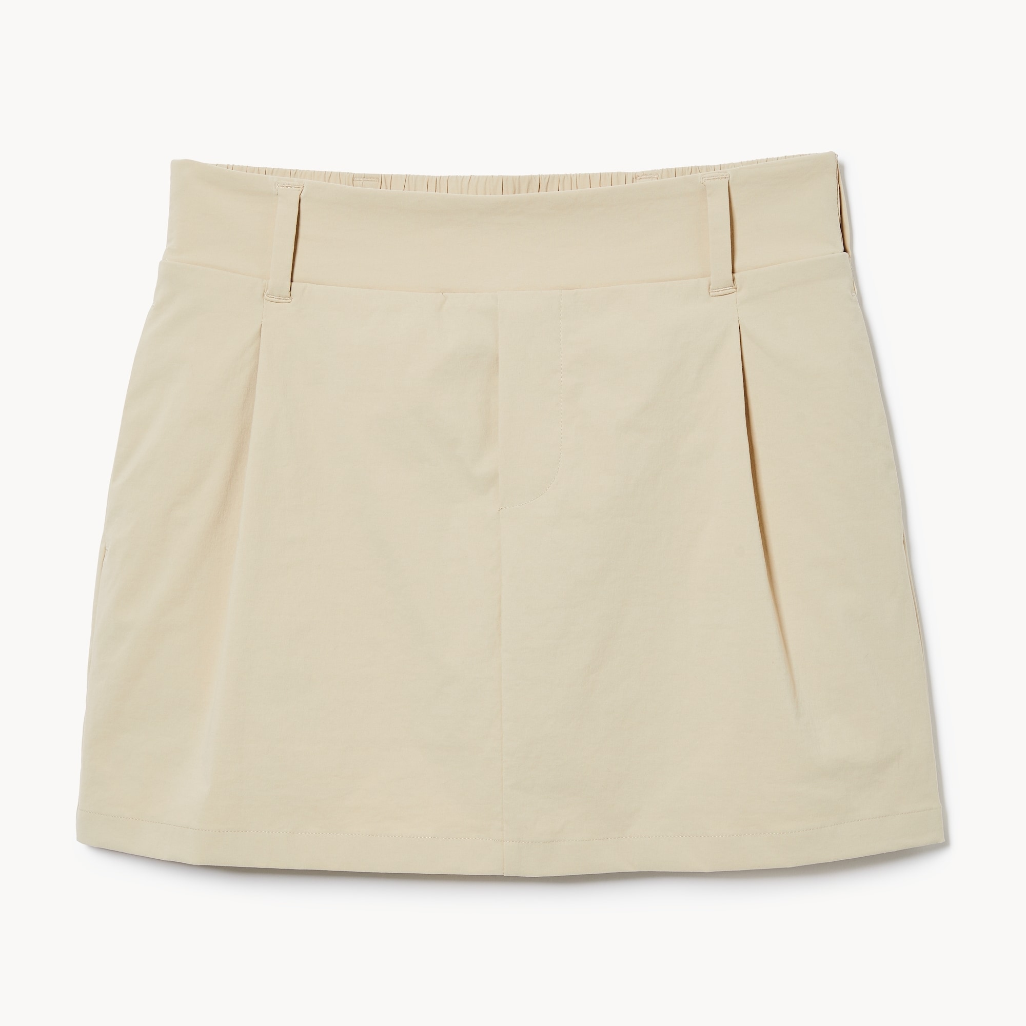 Minijupe sport extensible in Sable poussiéreux from Joe Fresh