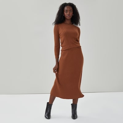 Wide Ribbed Midi Skirt - Umber