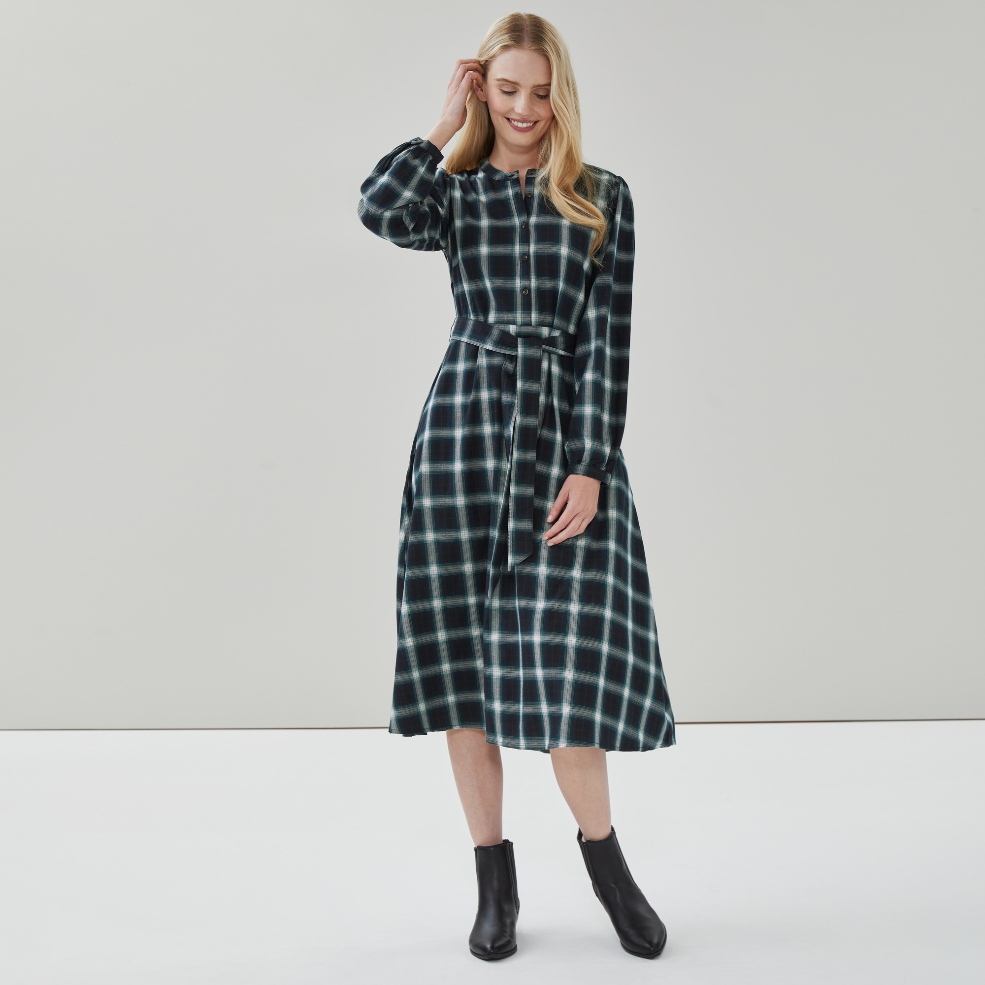 Henley Long Sleeve Maxi Dress in Navy from Joe Fresh