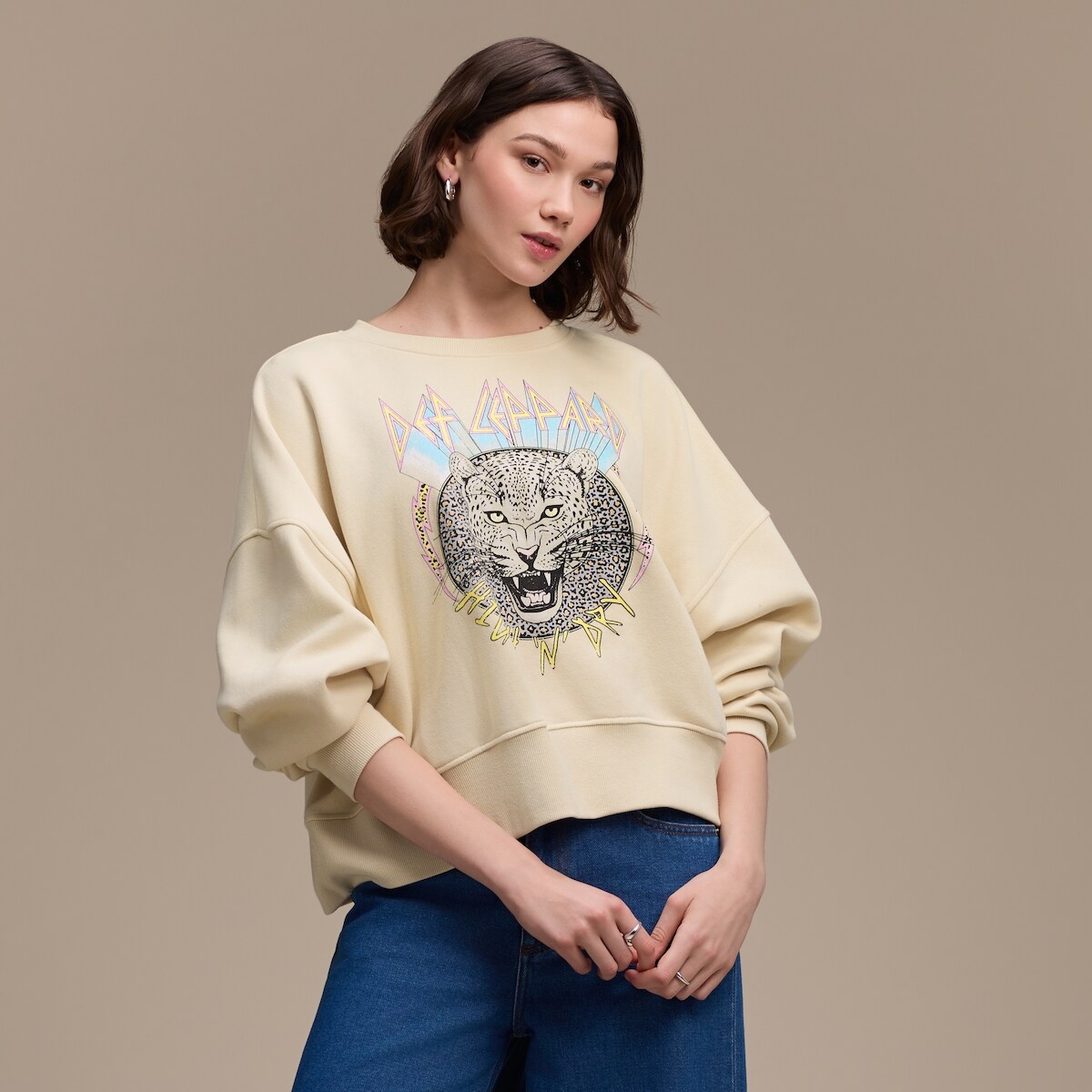 Def Leppard Cropped Sweatshirt
