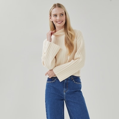 Wide Ribbed Cropped Sweater - Ecru