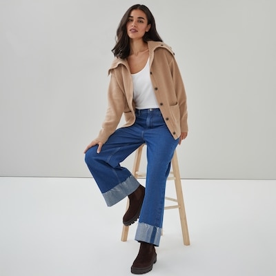 Wide Collared Cardigan - Light Brown