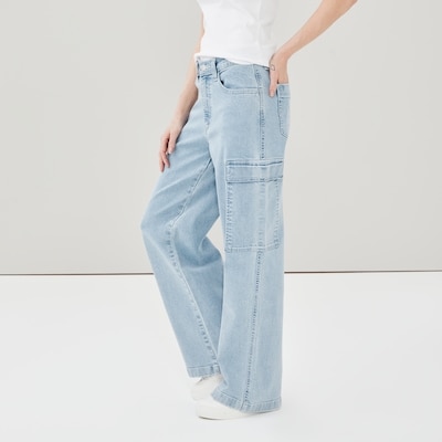 Levi Strauss Signature™ Gold Cargo Jean - Light Wash