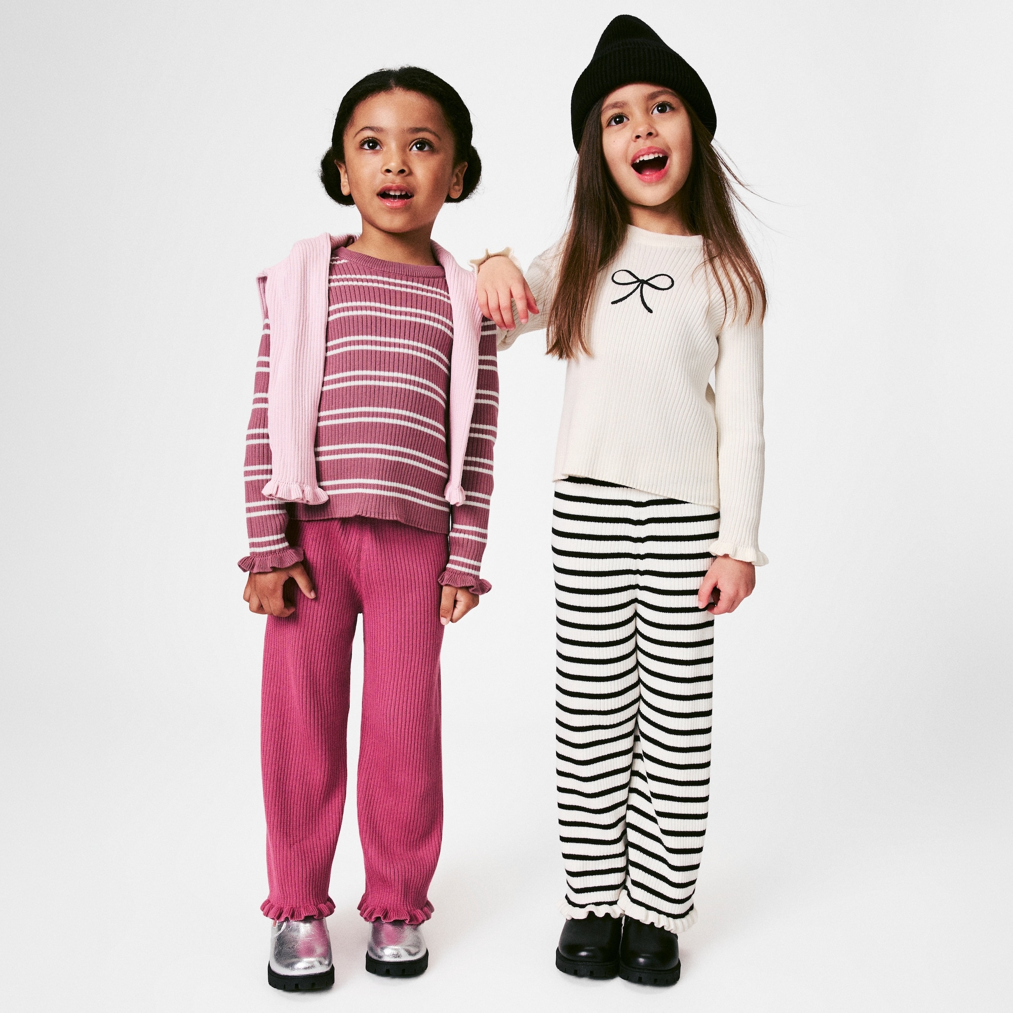 Chandail en tricot côtelé rayé pour petites filles