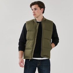 Joe Fresh Veste matelassée pour hommes 1 ea, 45,00&nbsp;$/1ch