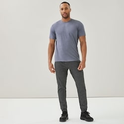 Joe Fresh T-shirt sport extensible pour hommes 1 ea, 19,00 $/1ch