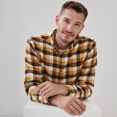 Men's Flannel Button-Down Shirt - Brown