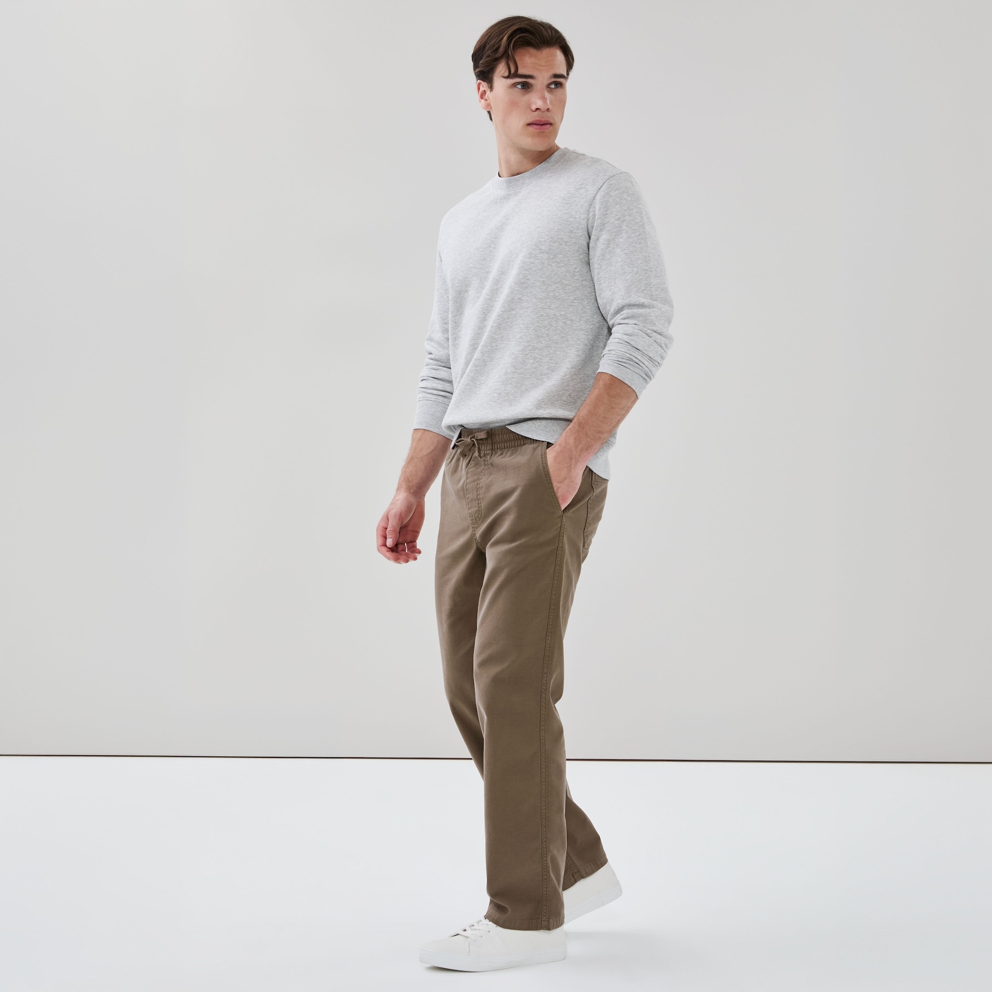 Pantalon sans attache pour hommes