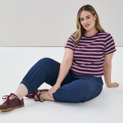 T-shirt côtelé à coupe ajustée Femmes+ - Marron