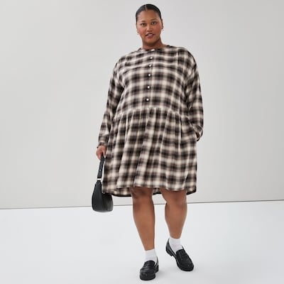 Joe Fresh Robe au genou en flanelle Femmes+ 1 ea, 49,00 $/1ch