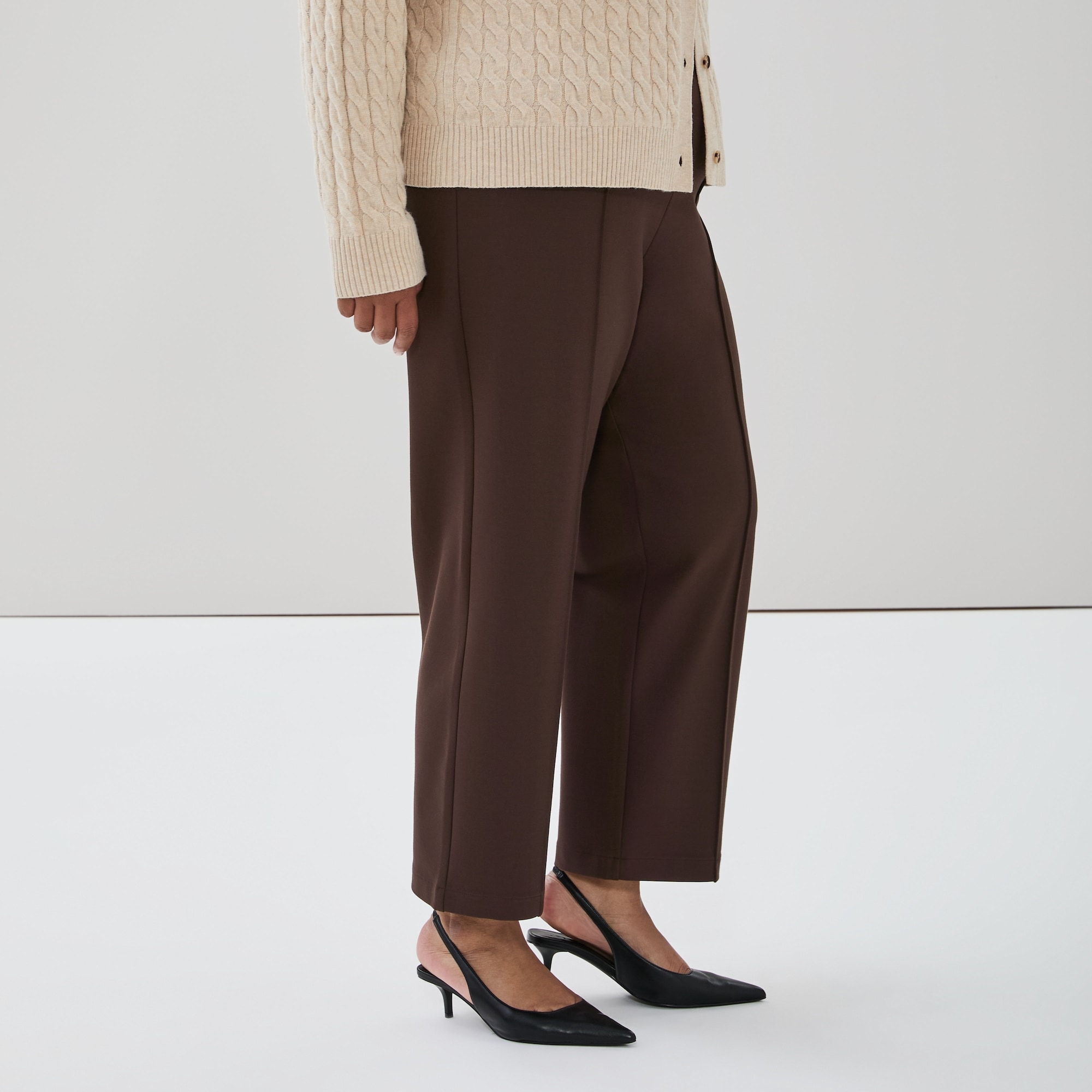 Pantalon à jambe droite en point de Rome Femmes+