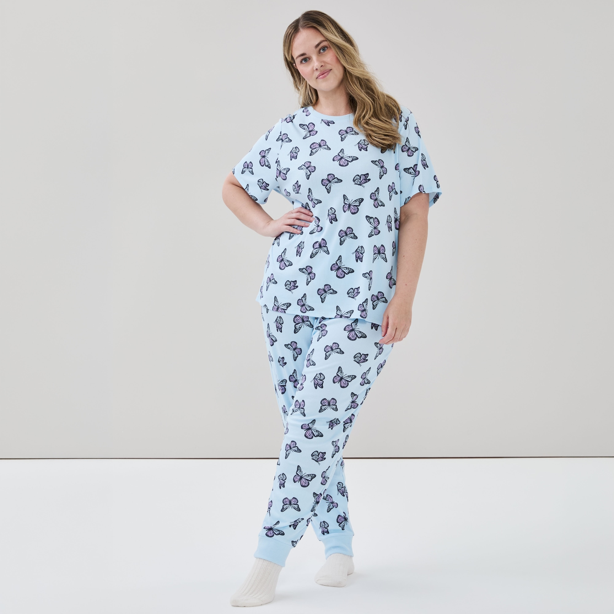 Women+ Printed T-Shirt Set