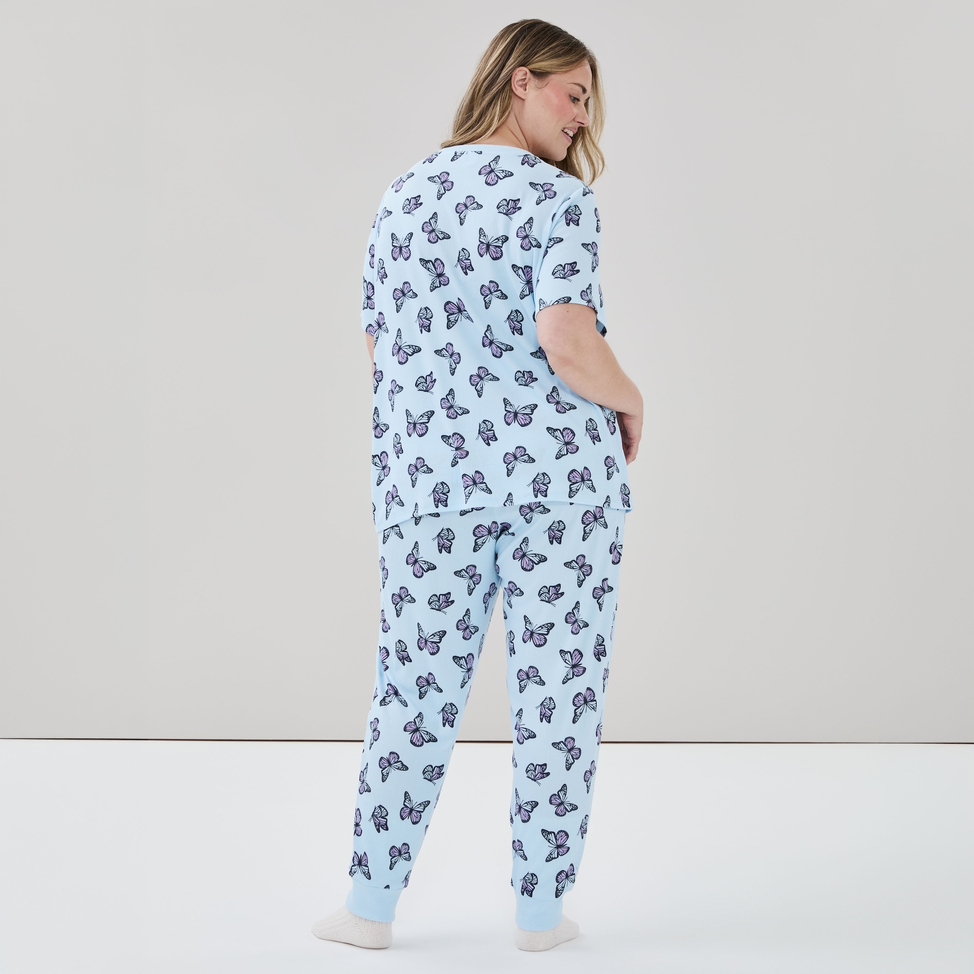 Women+ Printed T-Shirt Set