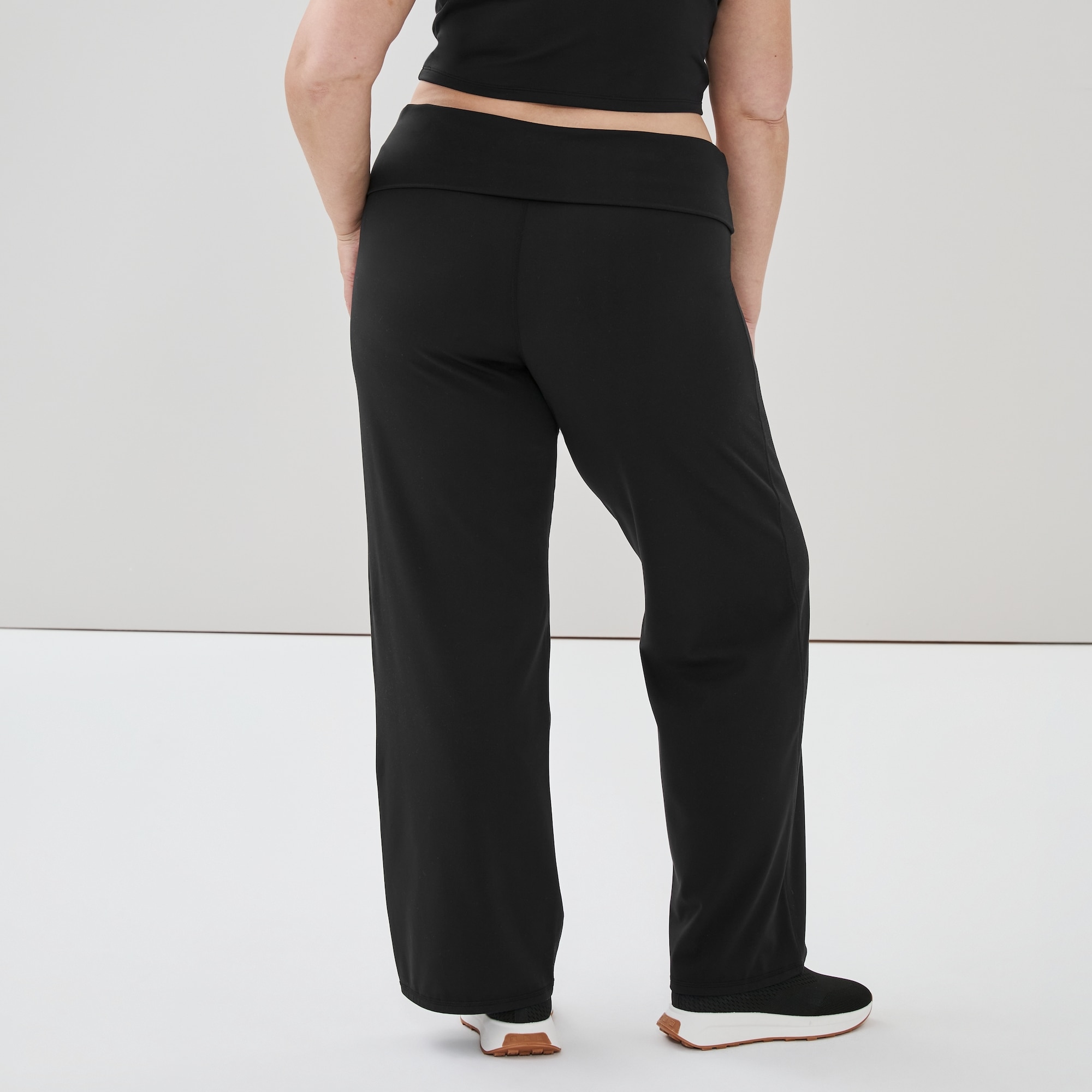Women+ Active Foldover Waist Pant