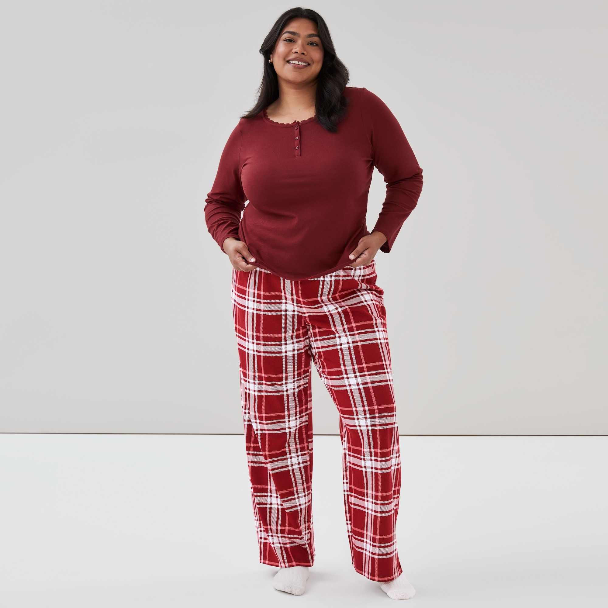 Women+ Henley Sleep Top