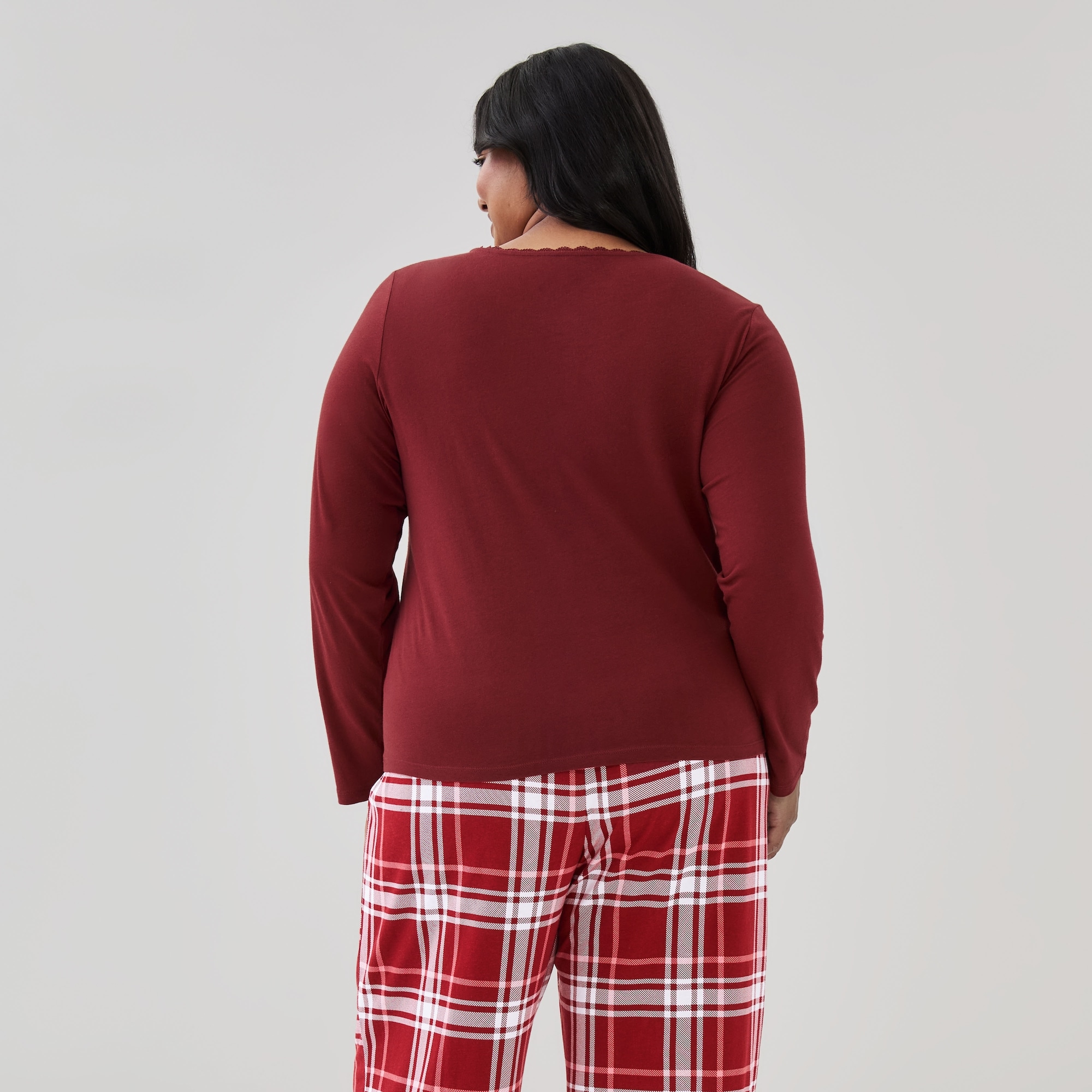 Women+ Henley Sleep Top