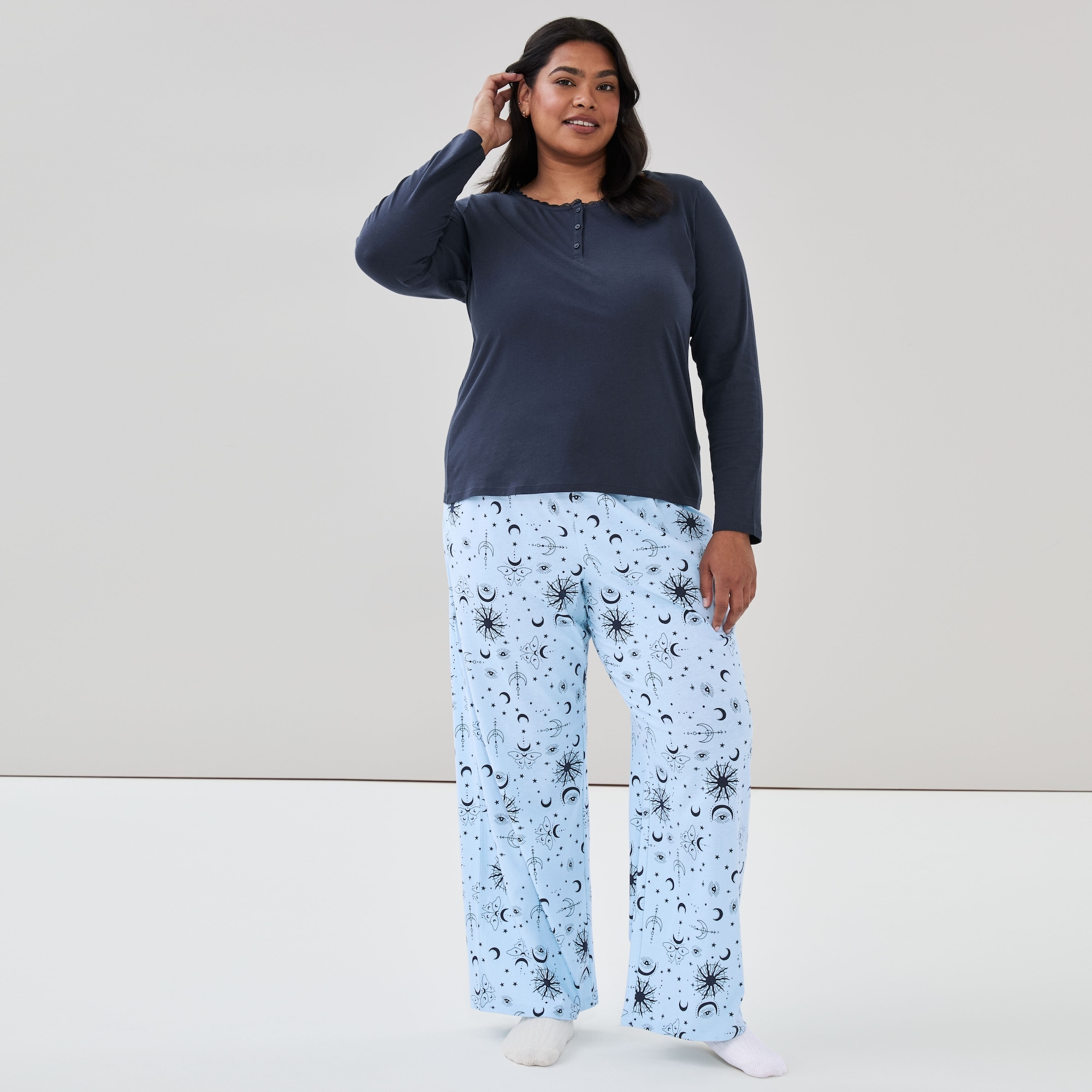 Women+ Henley Sleep Top