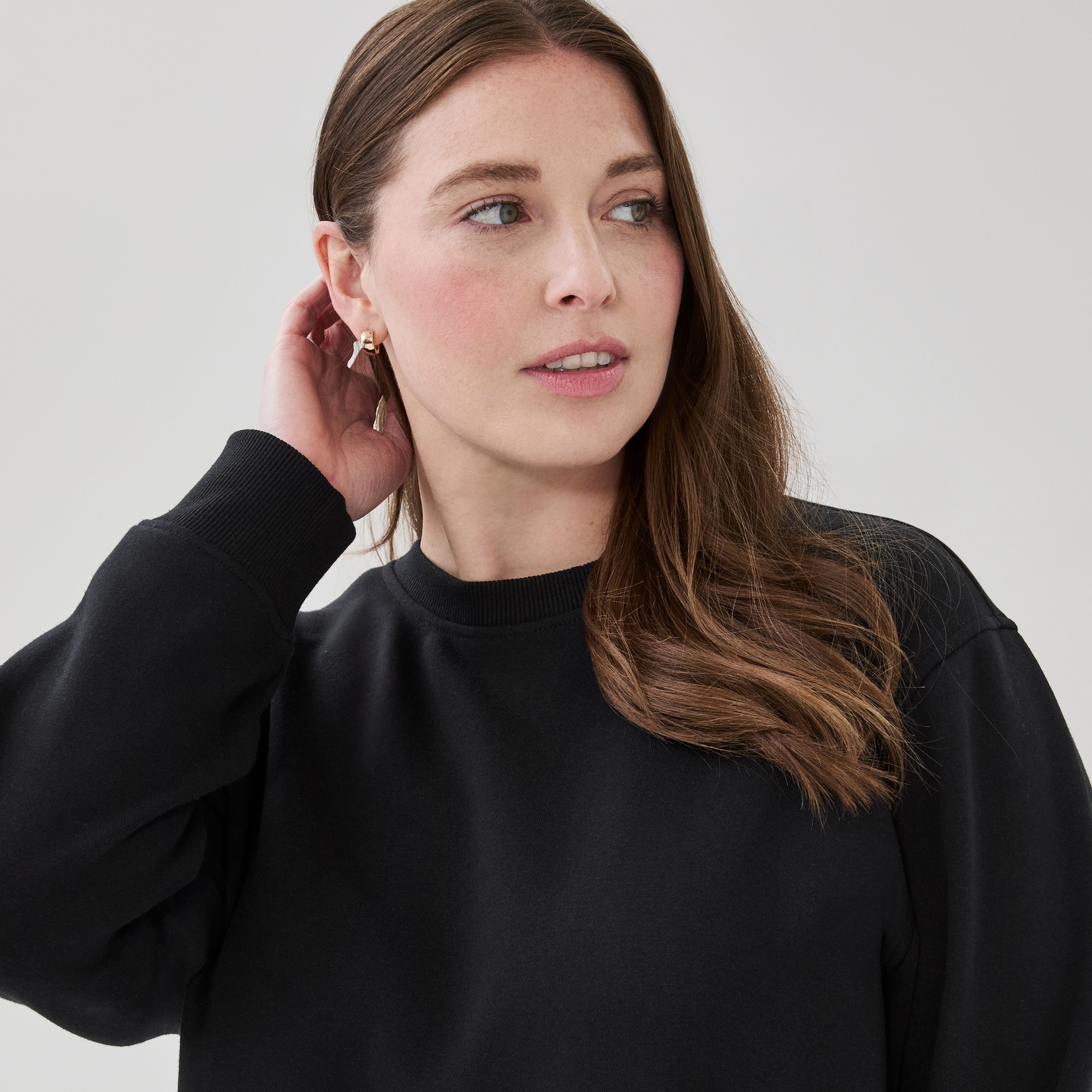 Women+ Active Crewneck Sweatshirt