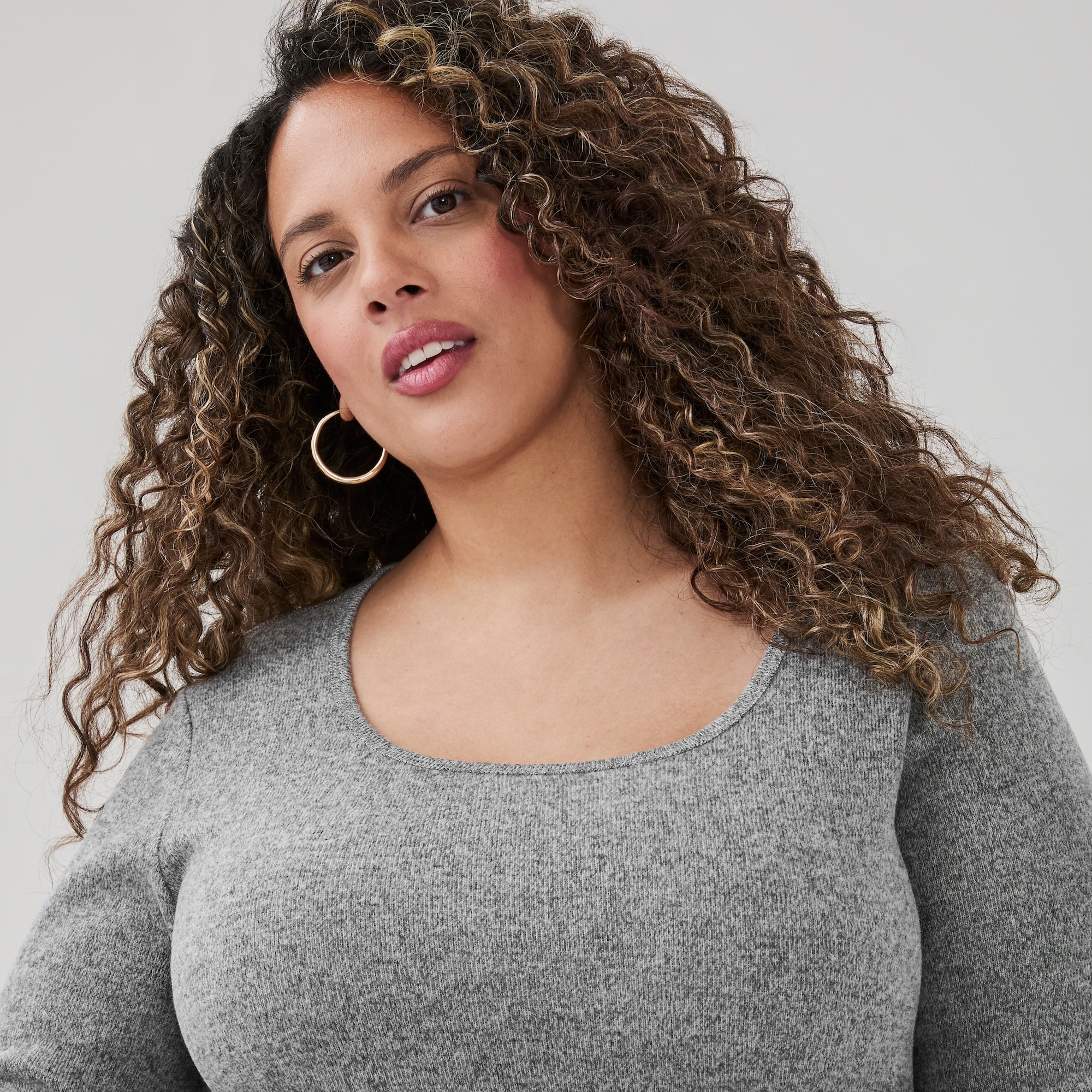 Women+ Active Scoop Neck Long Sleeve Top