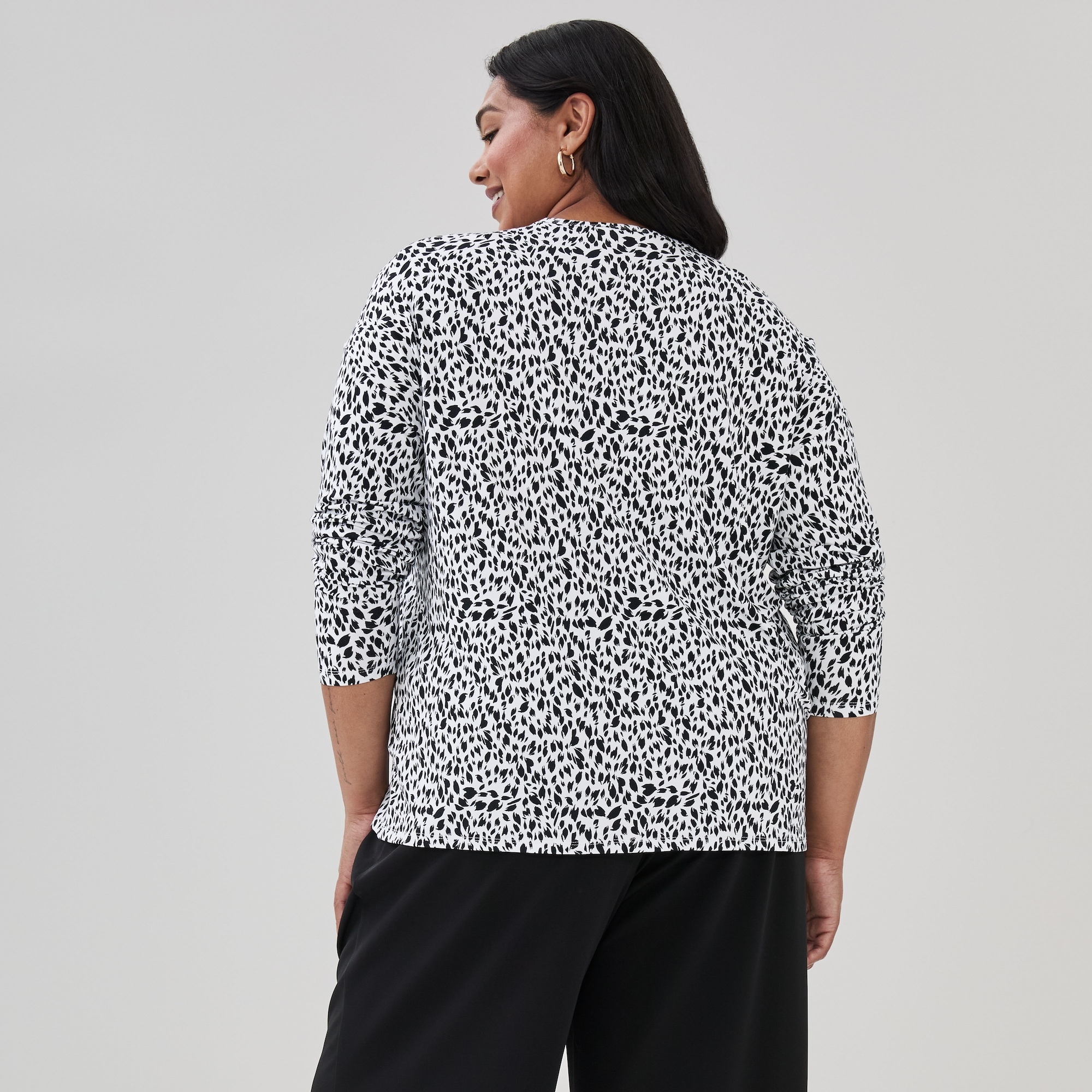 Women+ Printed Relaxed Fit Long Sleeve Top