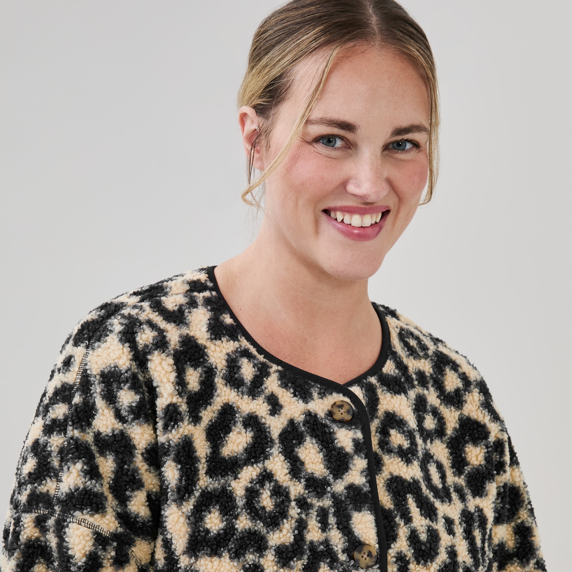 Women+ Teddy Fleece Printed Jacket