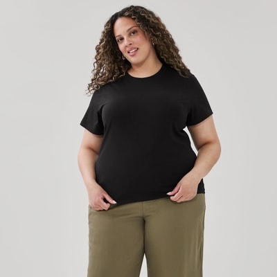 Women+ Crewneck T-Shirt - JF Black