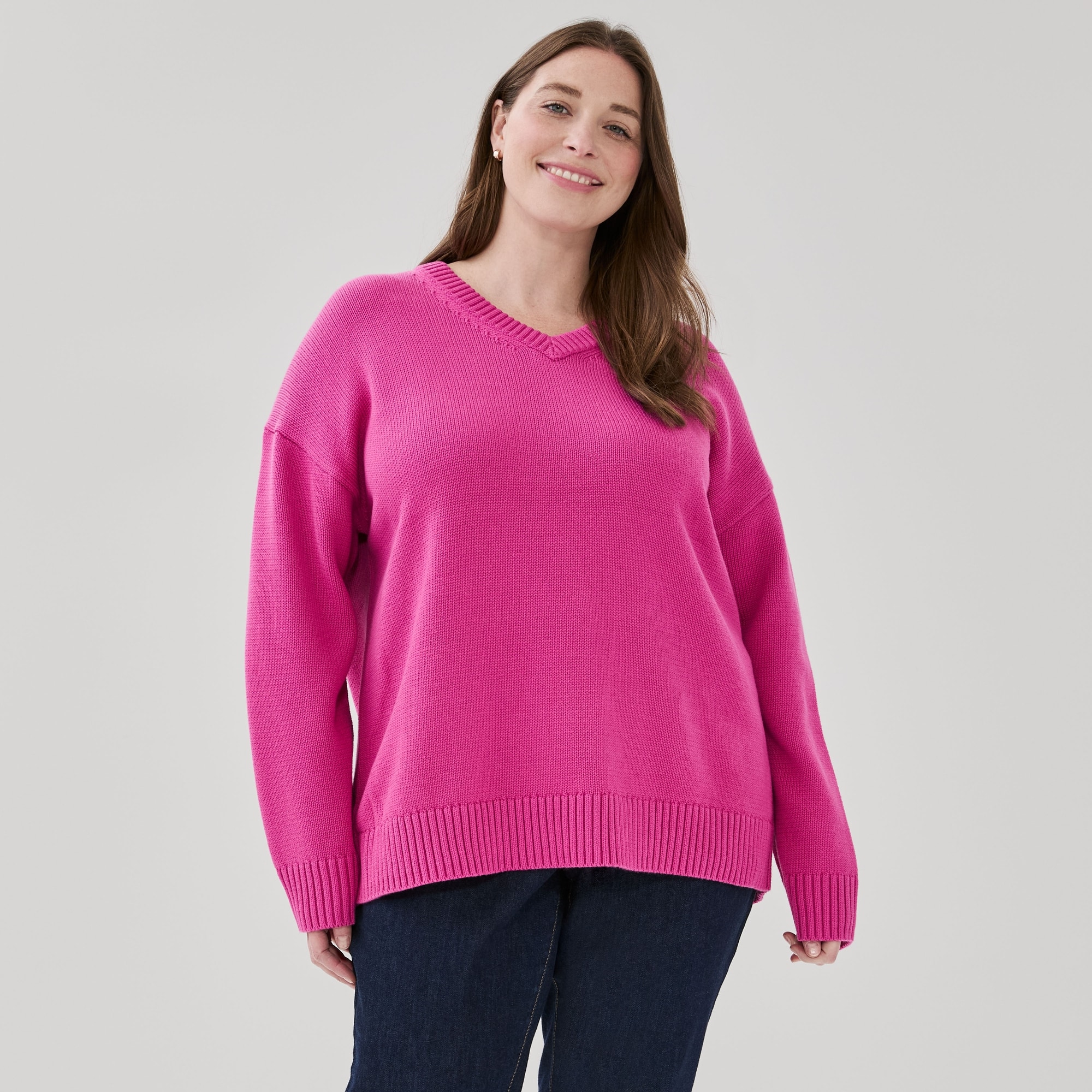 Women+ V-Neck Pullover