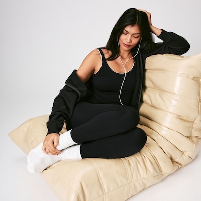 Active Built-in-Bra Tank - Black