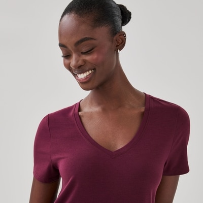 Joe Fresh T-shirt sport à col en V 1 ea, 16,00 $/1ch