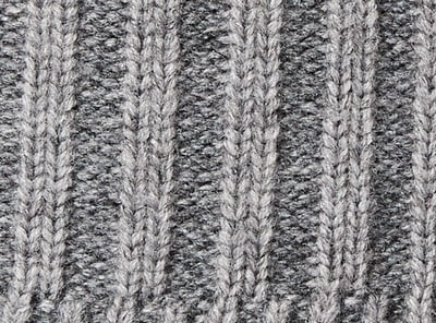 Chapeau cloche en tricot côtelé