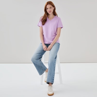 T-shirt à col en V à coupe classique - Lilas