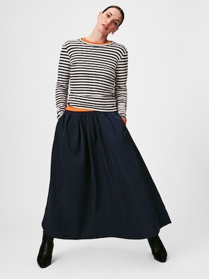 Joe Fresh Maxi Skirt 1 ea, $39.00/1ea