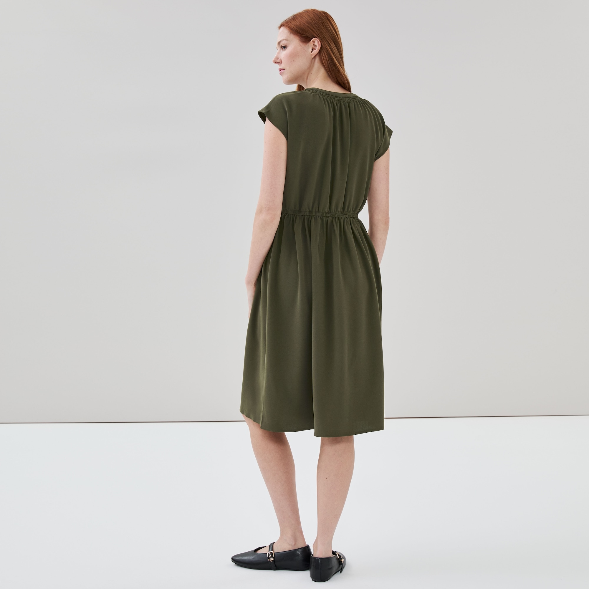 Crepe Short Sleeve Dress