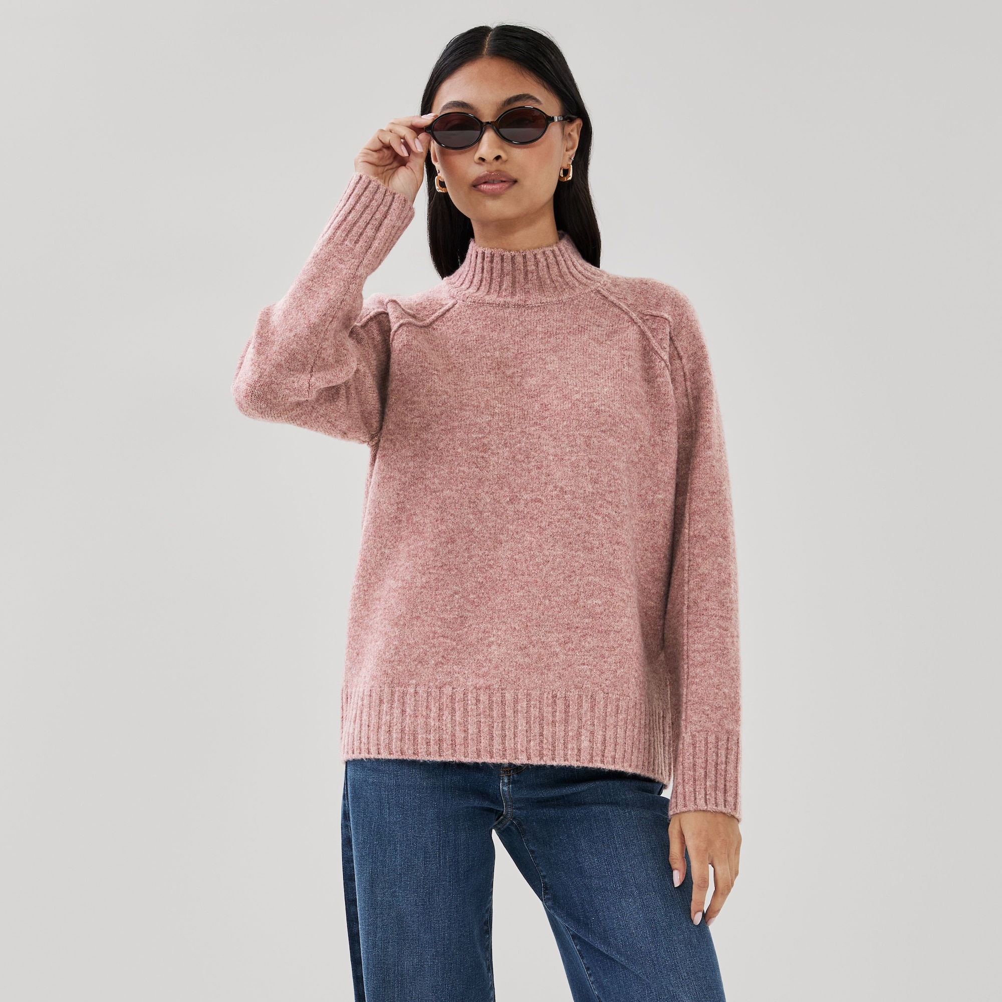 Chandail en tricot à col haut NVLT