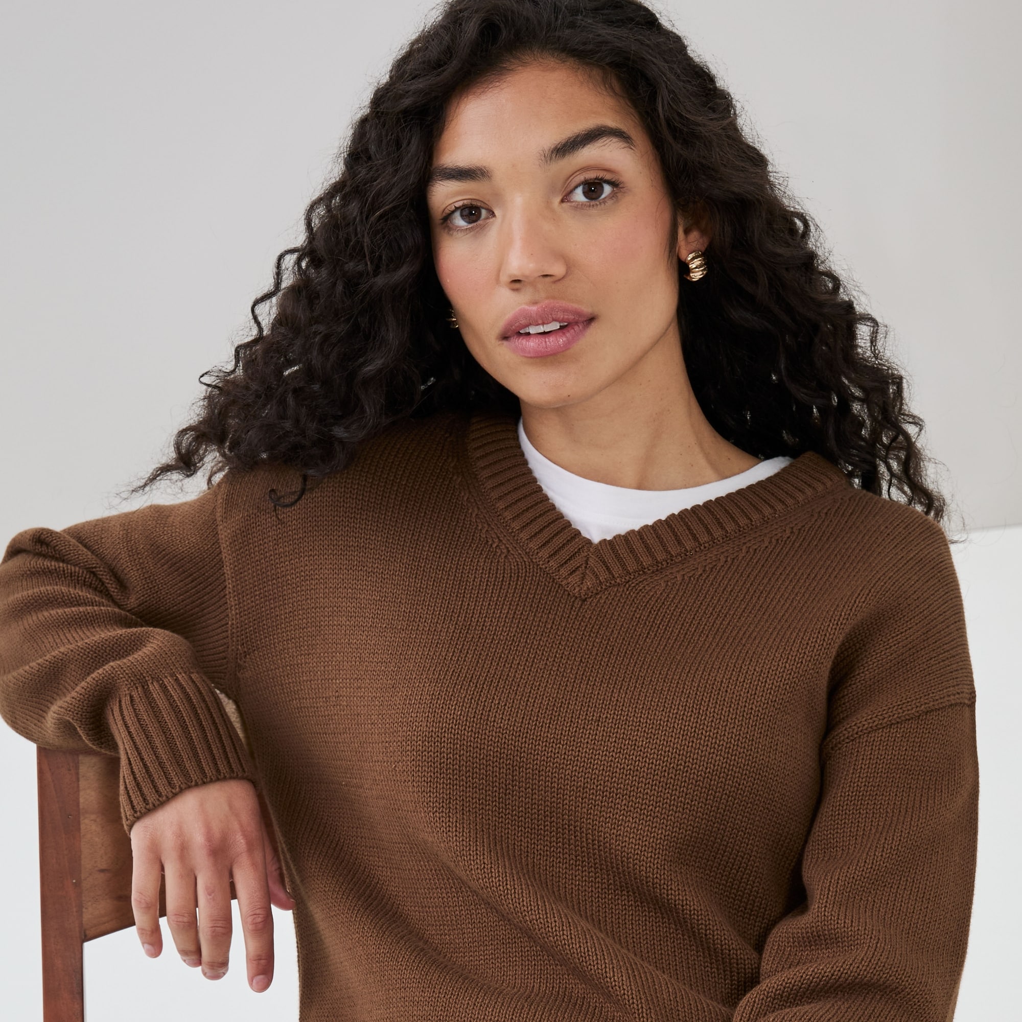 V-Neck Pullover