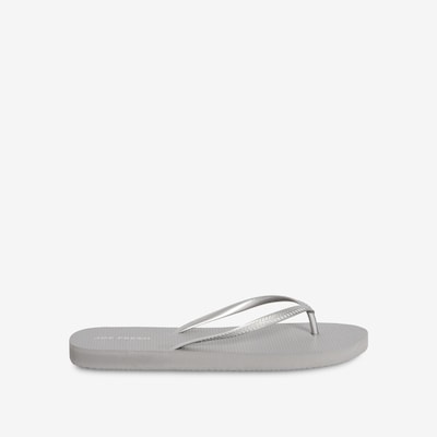 Joe Fresh Flip Flops 1 ea, $9.00/1ea