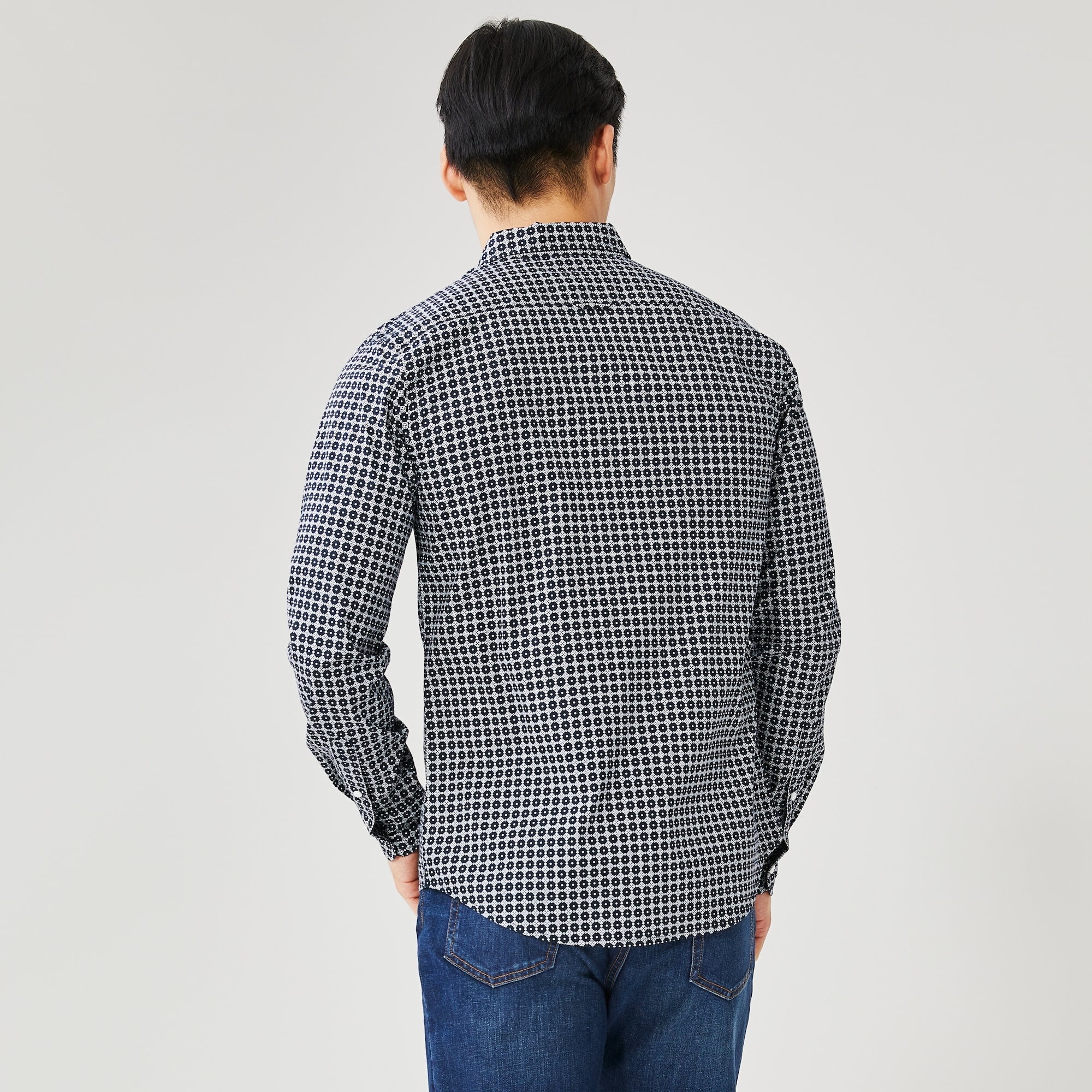 Chemise souple boutonnée pour hommes