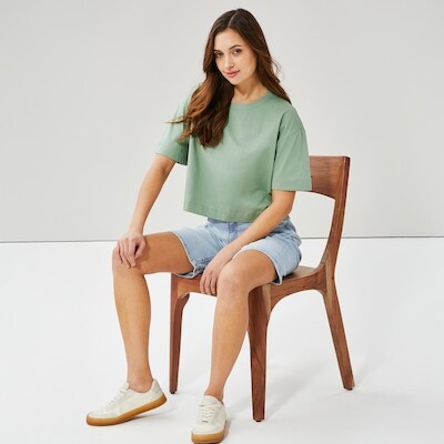 T-shirt court coupe carre