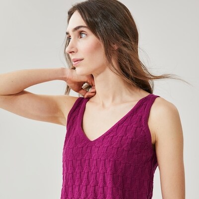 Textured Tank