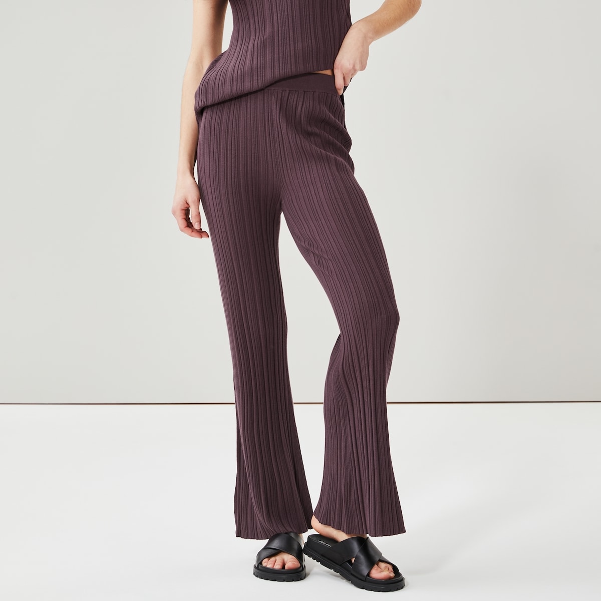 Variegated Rib Flare Pant - Dark Purple