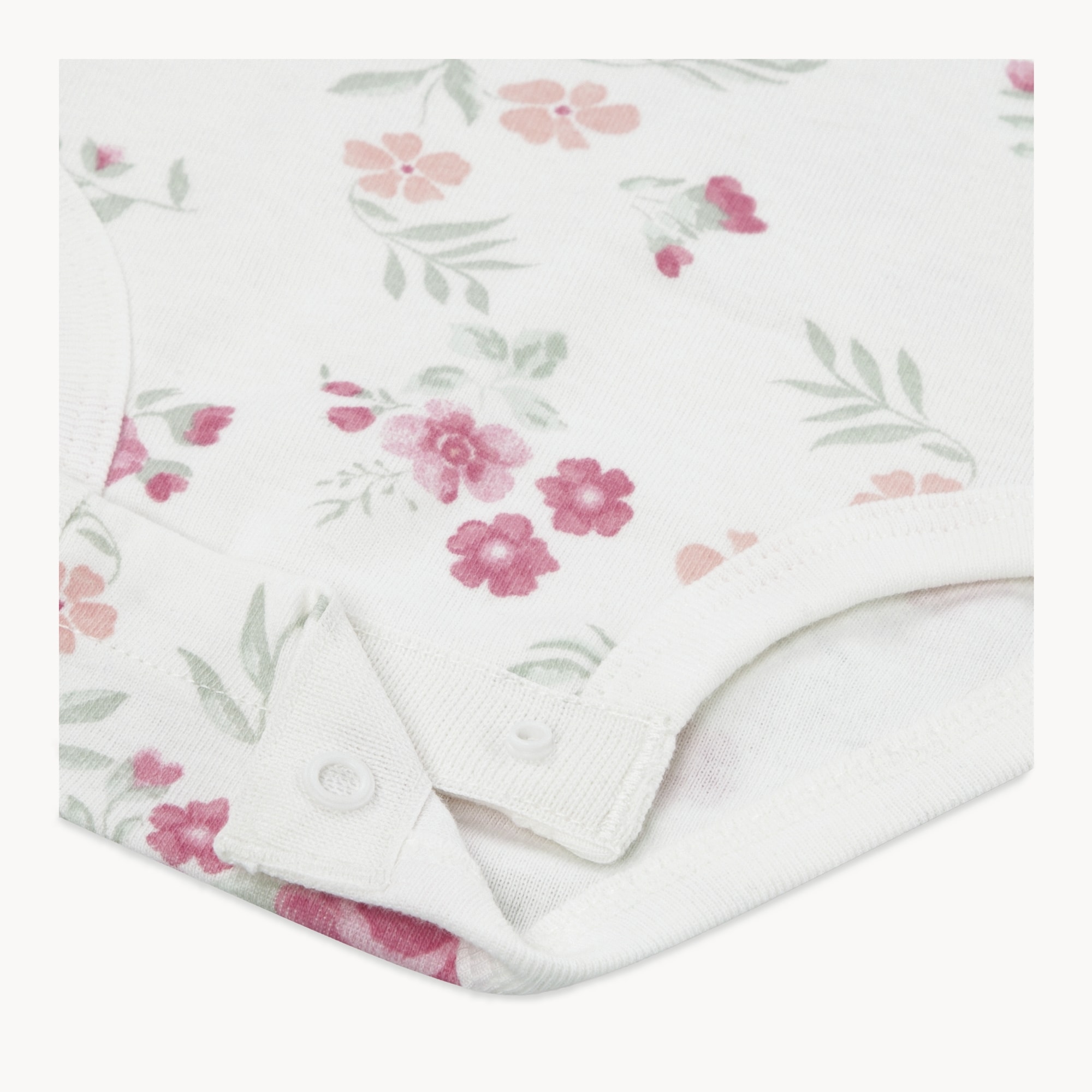 Ens. de 2&nbsp;cache-couches Huggies pour bébés filles