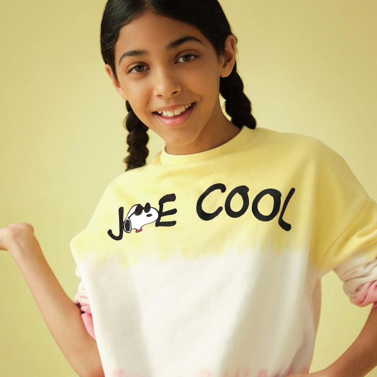 Kid Girls' Peanuts Dip-Dye Graphic Sweatshirt