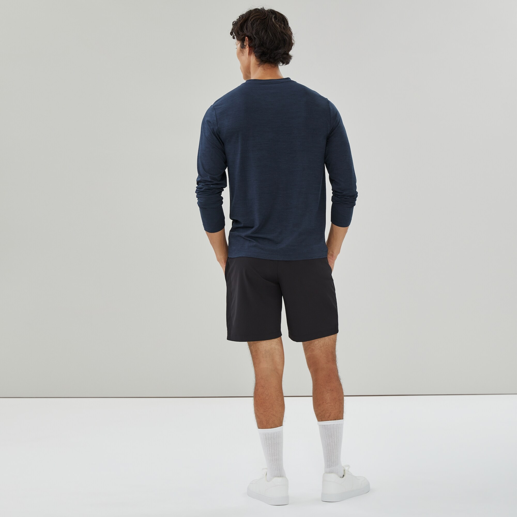 Haut à manches longues sport pour hommes