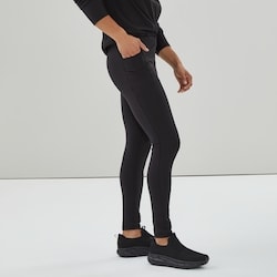 Joe Fresh Men's On-the-Go Legging 1 ea, $35.00/1ea