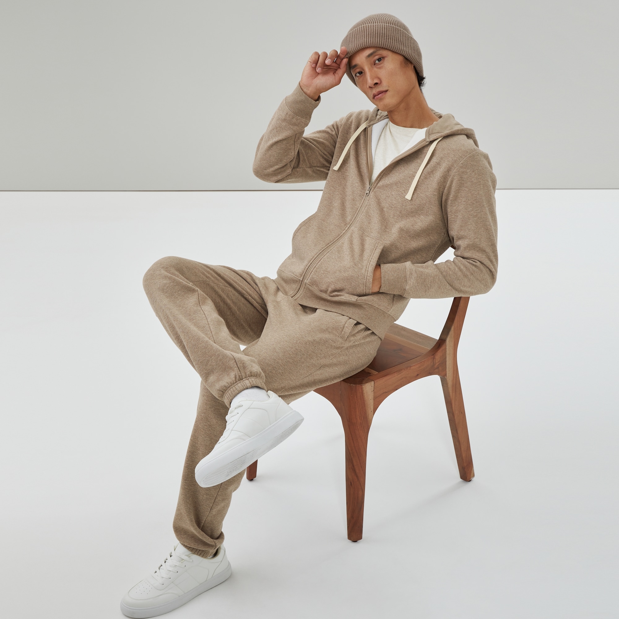 Men's Active Zip-Up Hoodie in Dark Brown Mix from Joe Fresh Men's Active Zip-Up Hoodie in Dark Brown Mix from Joe Fresh