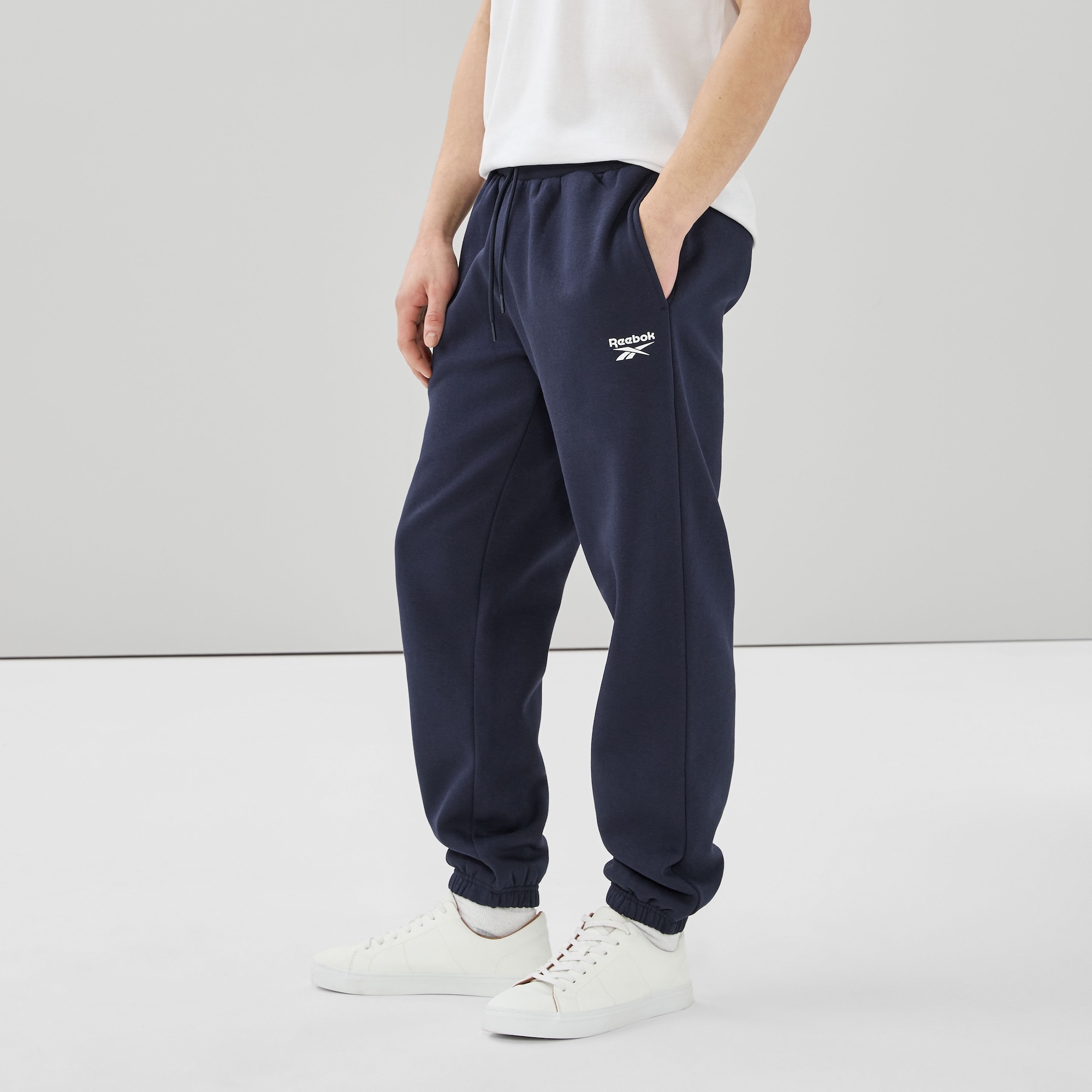 Pantalon molleton Cole à petit logo Reebok, hommes