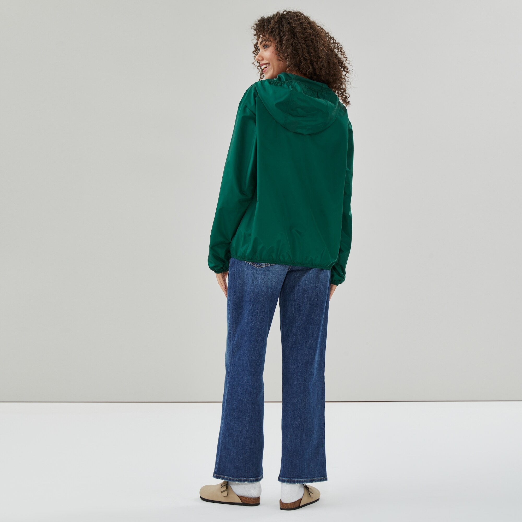 Coupe-vent compressible pour adultes